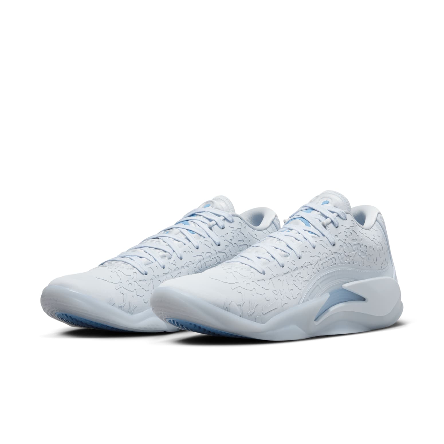 Air Jordan Zion 3 'Half Blue' DR0675-400