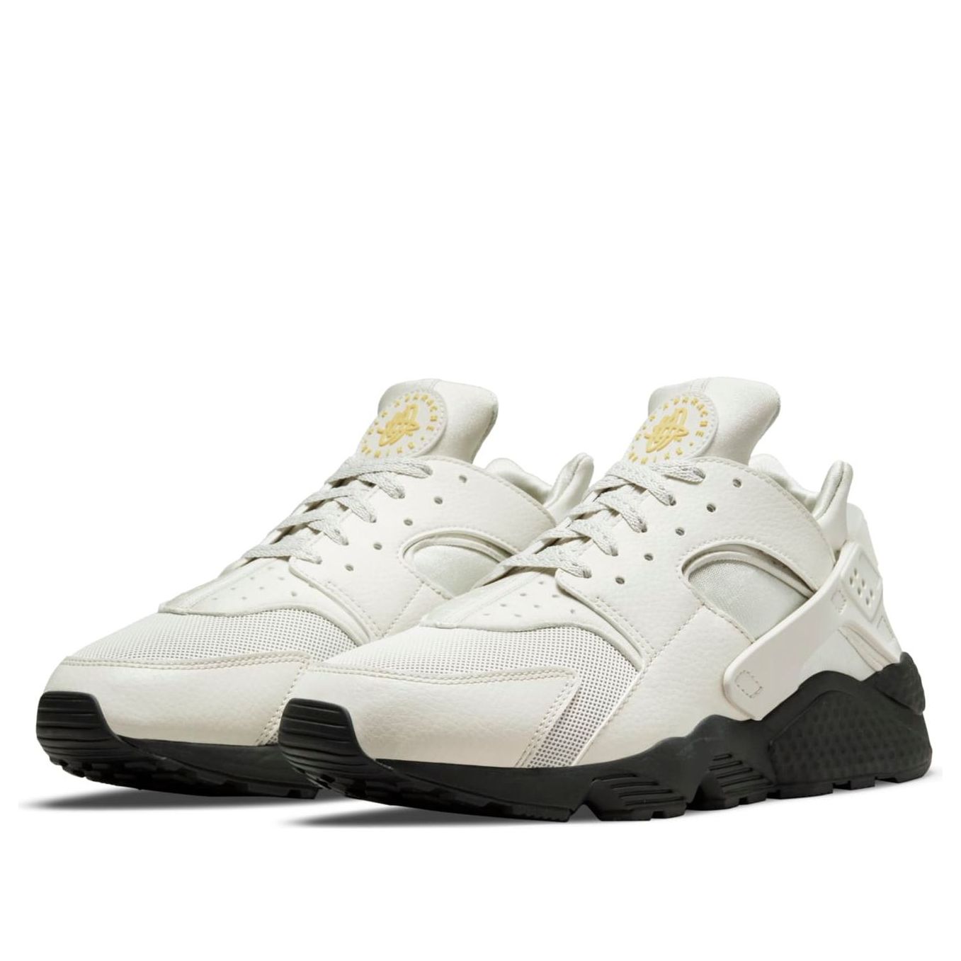 Nike Air Huarache 'Sail Reflective Mesh' DO6388-001