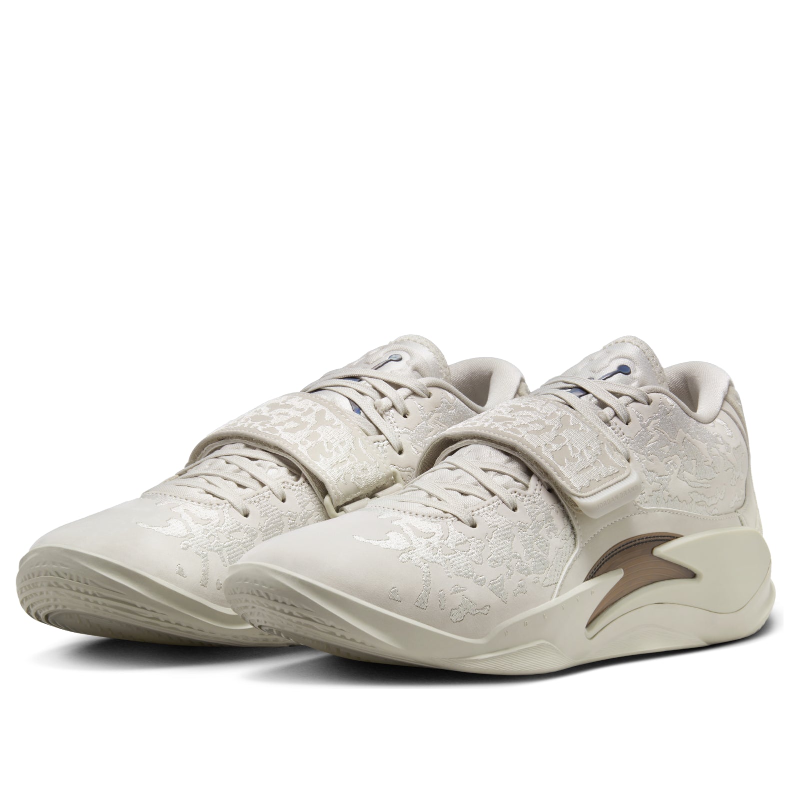 Air Jordan Zion 3 M.U.D. SE PF 'Light Bone' FN1778-040