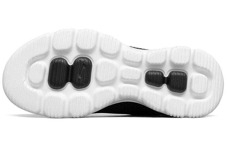 (WMNS) Skechers Go Walk Evolution Ultra Black/White 15778-BKW