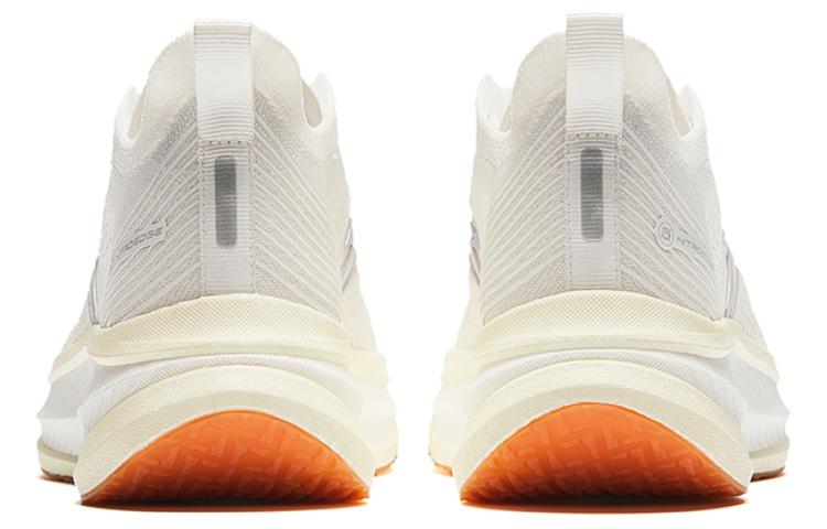 (WMNS) ANTA Horsepower 'White Beige' 922425588-2