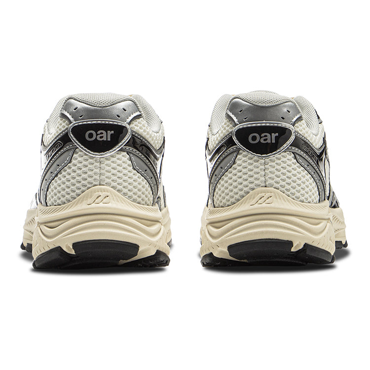 Mizuno x Oarism Racer S 'Cream White Silver' D1GH243601