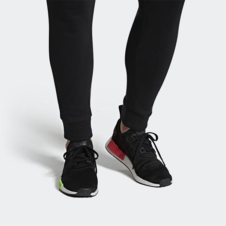 adidas NMD_R1 'Black Pink Solar' EE5100