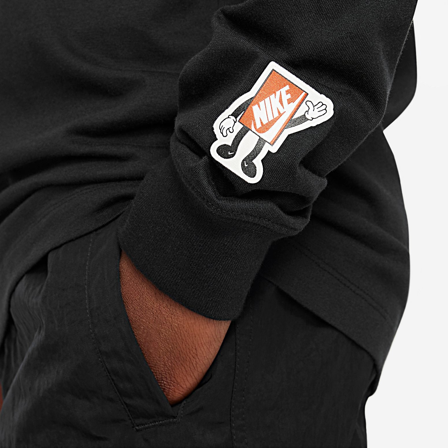 (PS) Nike Sportswear Long-Sleeve T-Shirt 'Black' FD3990-010