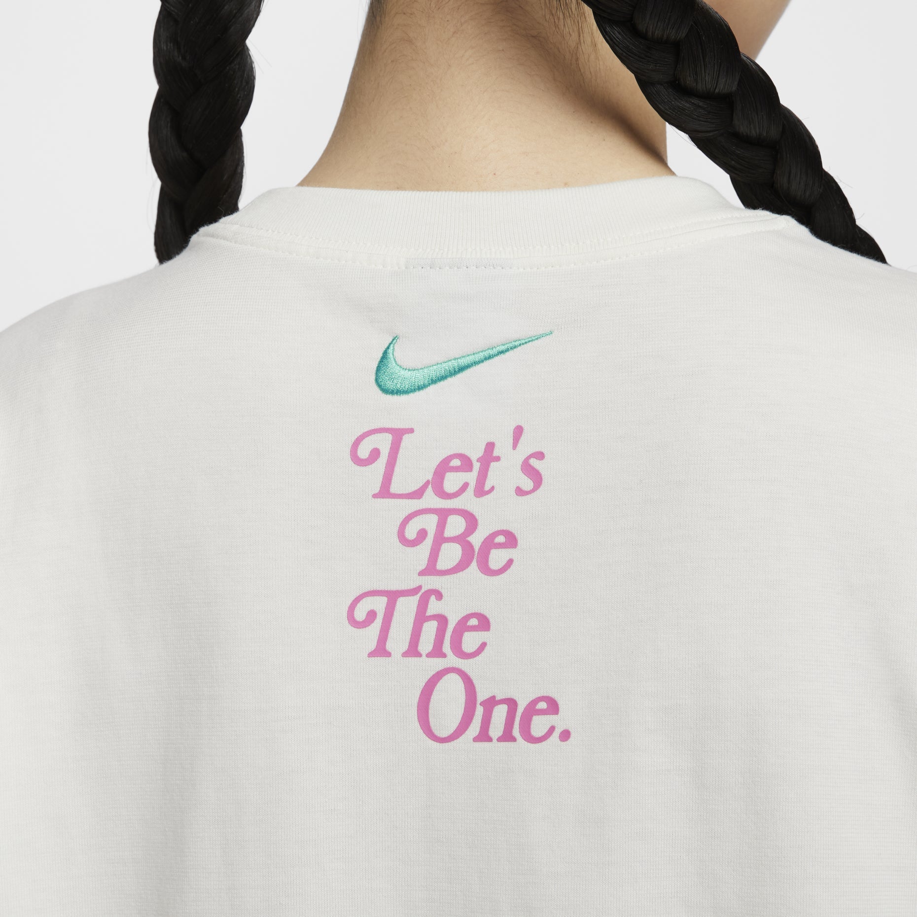 (WMNS) Nike Sportswear Essential Graphic T-Shirt Asia Sizing 'Sail' HM4594-133