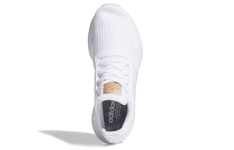 (WMNS) adidas Swift Run 'White Copper Metallic' EG9492