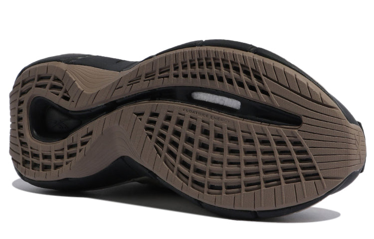 Reebok Zig 3D Storm 'Black Brown' GY5622