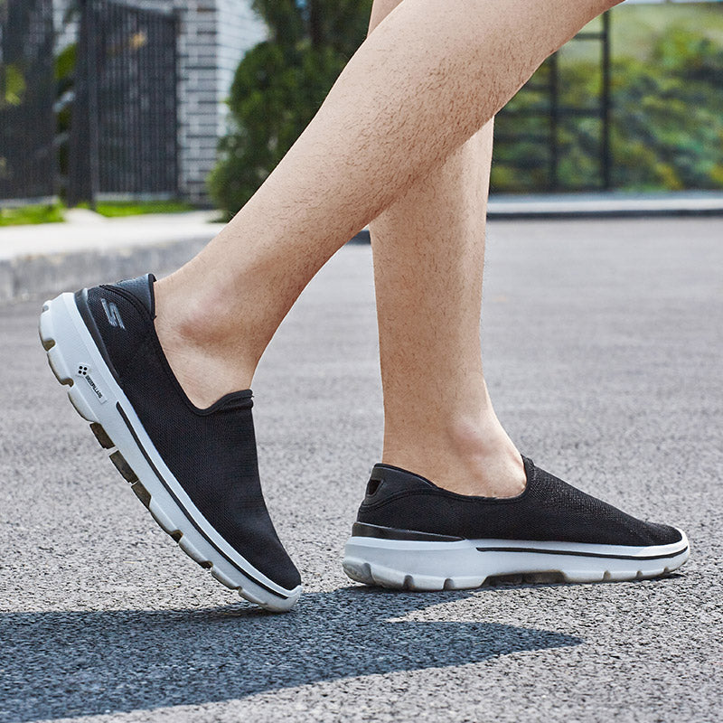Skechers Go Walk 3 Shoes Black/White 54062-BKW