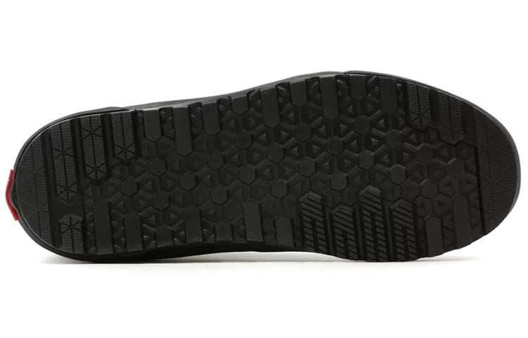 Vans Unisex Mid Slip Mte-1 Sneakers Black VN0A5KQS426