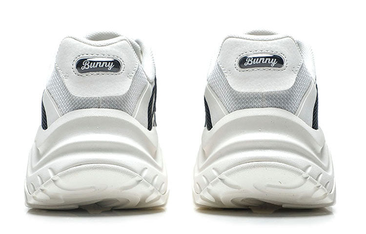 (WMNS) ANTA Bunny 'White Black' 122338884-2