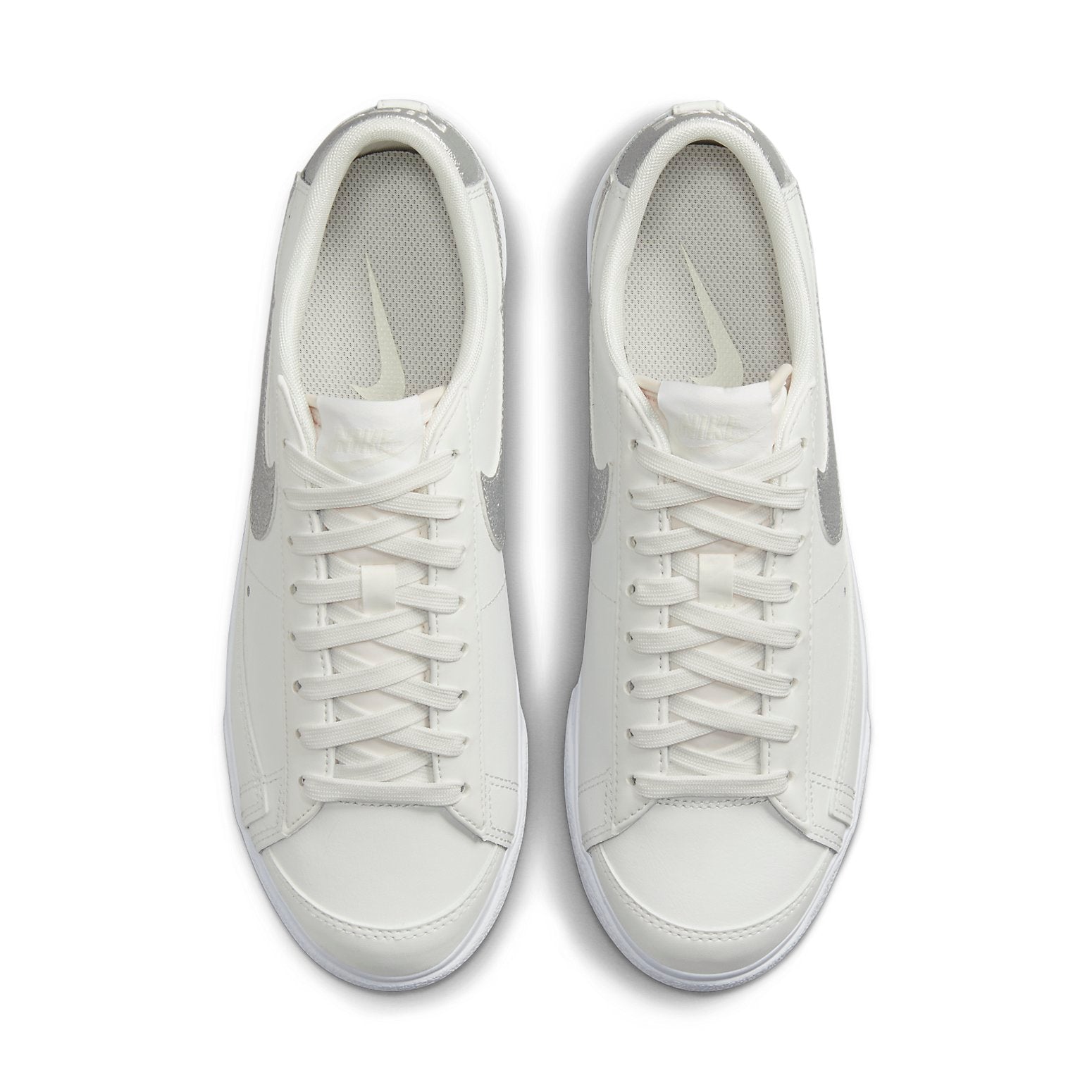 (WMNS) Nike Blazer low Platform 'Summit White Sail White Metallic Silver' DQ7571-101