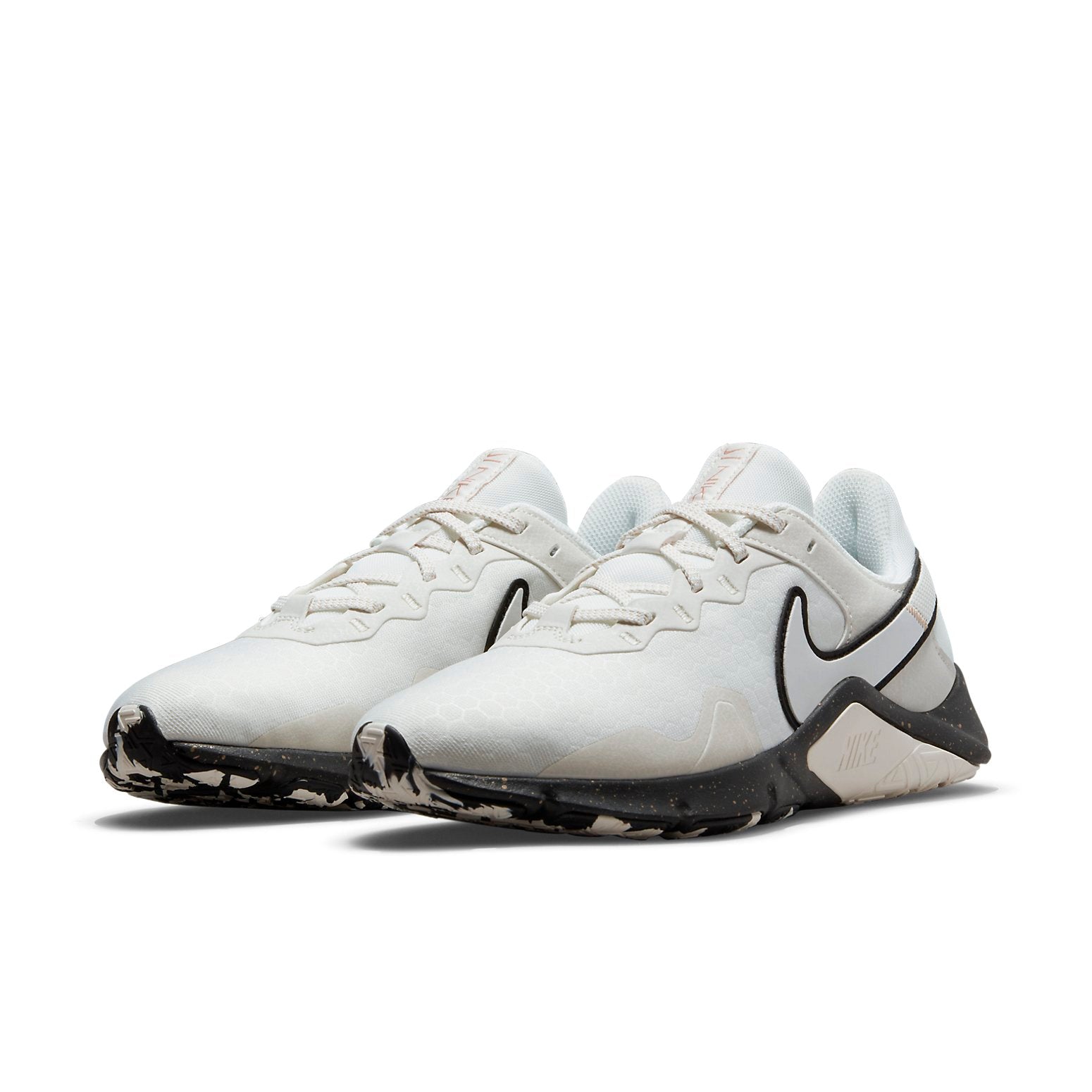 (WMNS) Nike Legend Essential 2 Premium 'Sail Black' CZ3668-100