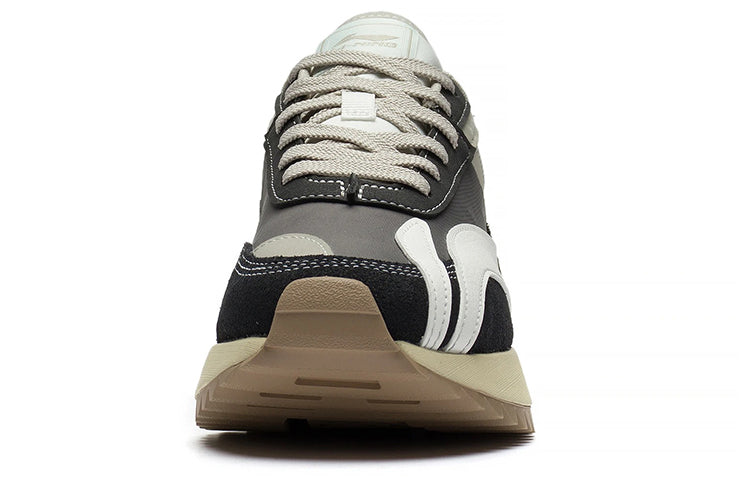 (WMNS) Li-Ning Zaiwu 'Black Grey White' AGCS262-2