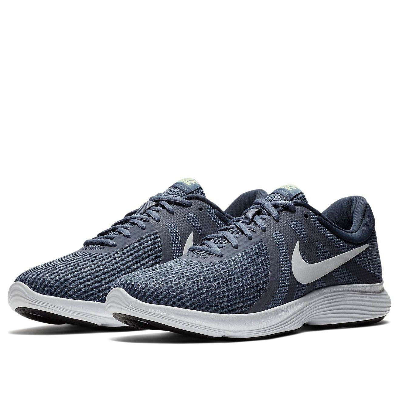 Nike Revolution 4 Low-Top Grey/White 908988-004
