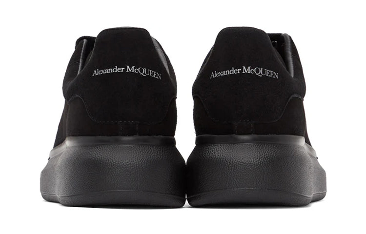 Alexander McQueen Oversized Sneaker 'Triple Black' 553761WHV671000