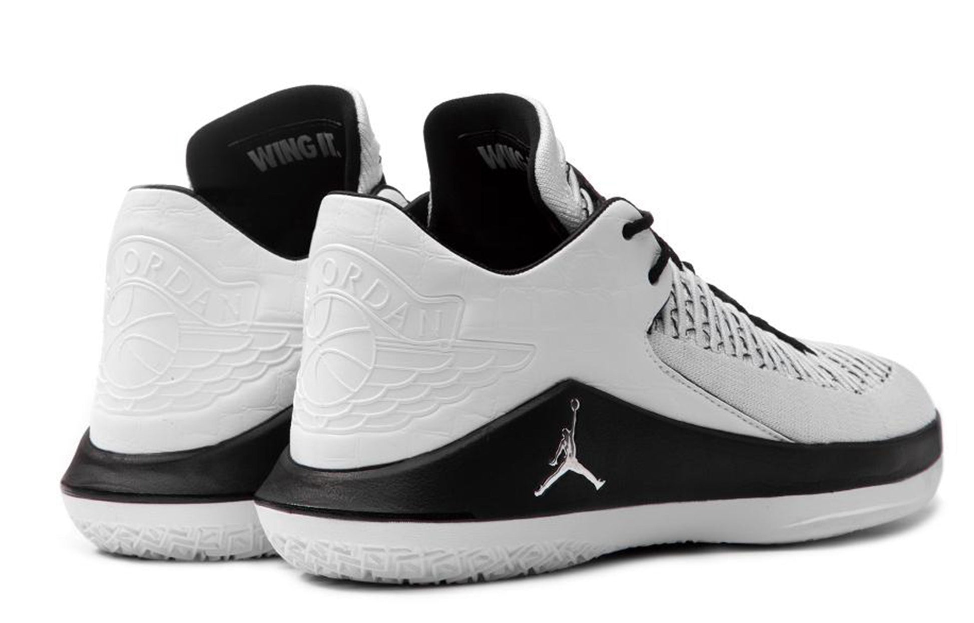 Air Jordan 32 Low 'Wing It' AA1256-102