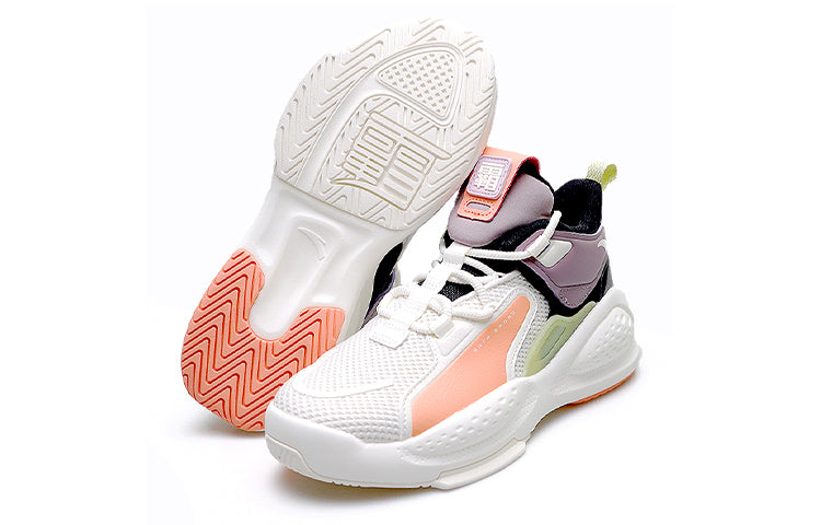 (WMNS) ANTA Shock the Game 'White Black Orange' 122048080-4
