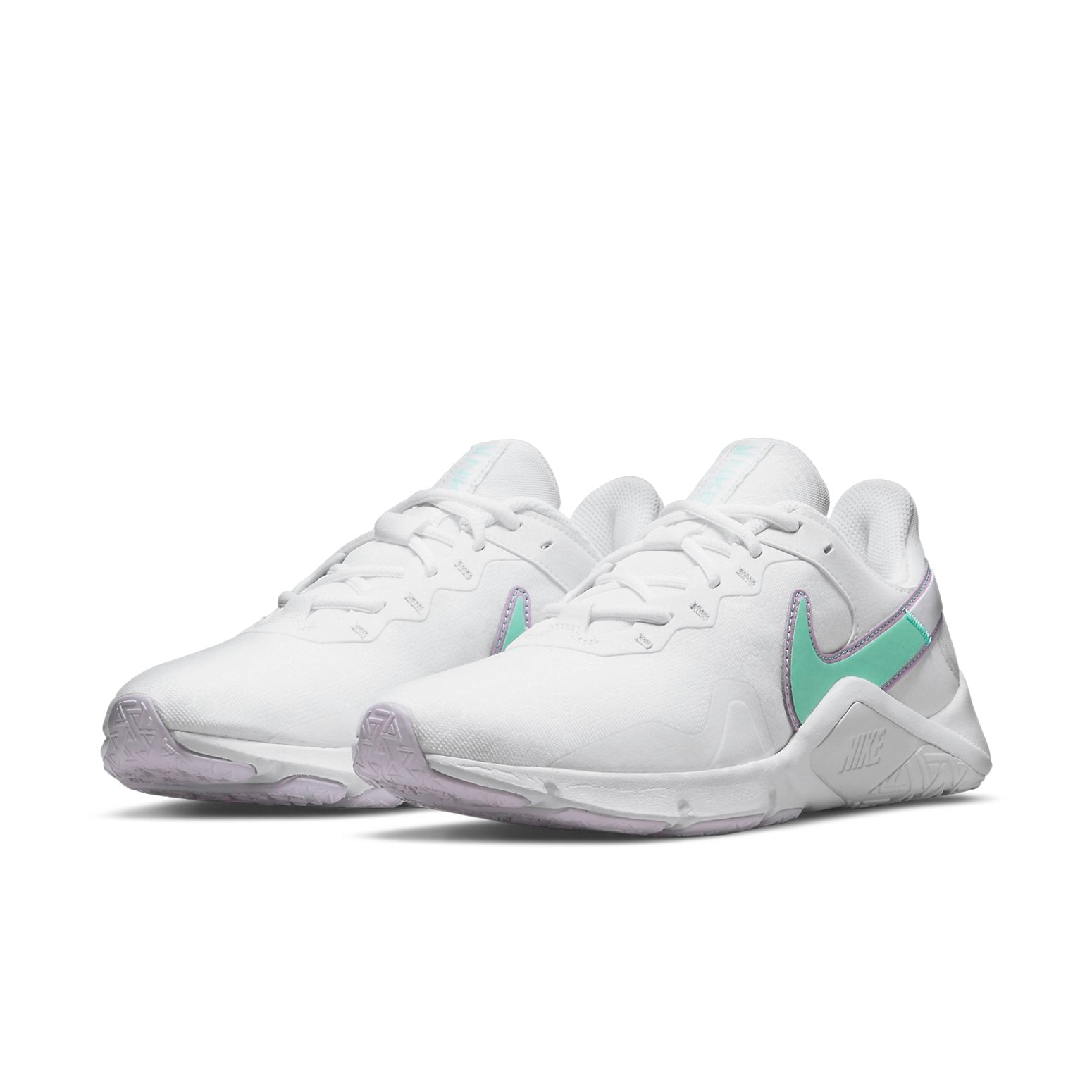 (WMNS) Nike Legend Essential 2 'White Green Glow' CQ9545-100