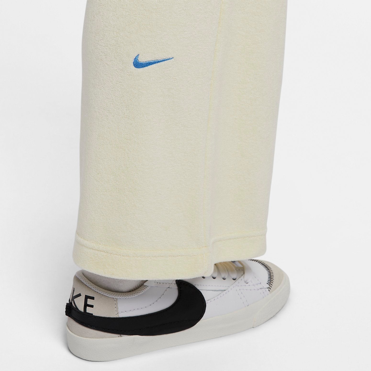 (WMNS) Nike Trry Cozy Pant 'Beige' FV4011-113