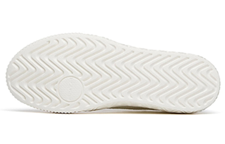 (WMNS) ANTA Life Series Sneakers  'Ivory White Grey' 122228062-1