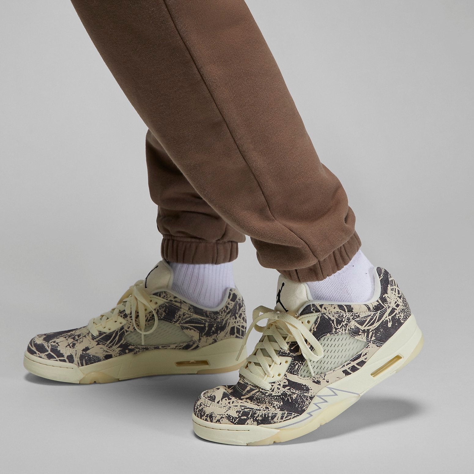 (WMNS) Air Jordan Wordmark Sweatpants 'Brown' DV6472-270