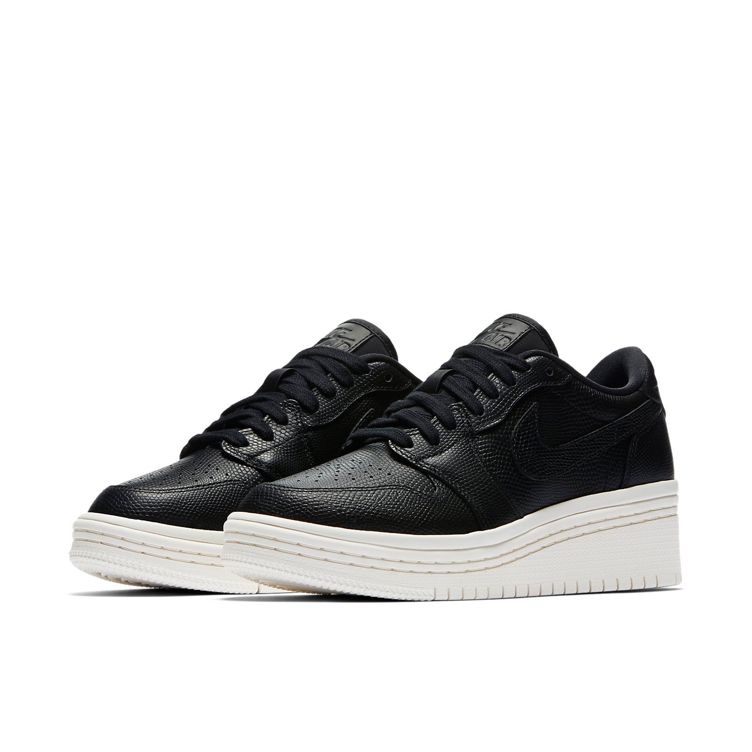 (WMNS) Air Jordan 1 Lifted 'Black' AO1334-014