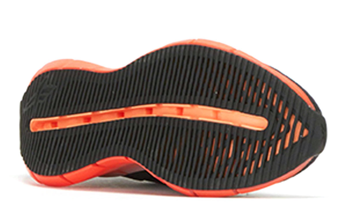 Reebok Zig Kinetica Black/Orange EG8307