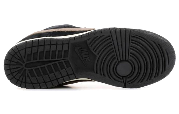 Nike SB Dunk Low Pro 'Strummer' 304292-902