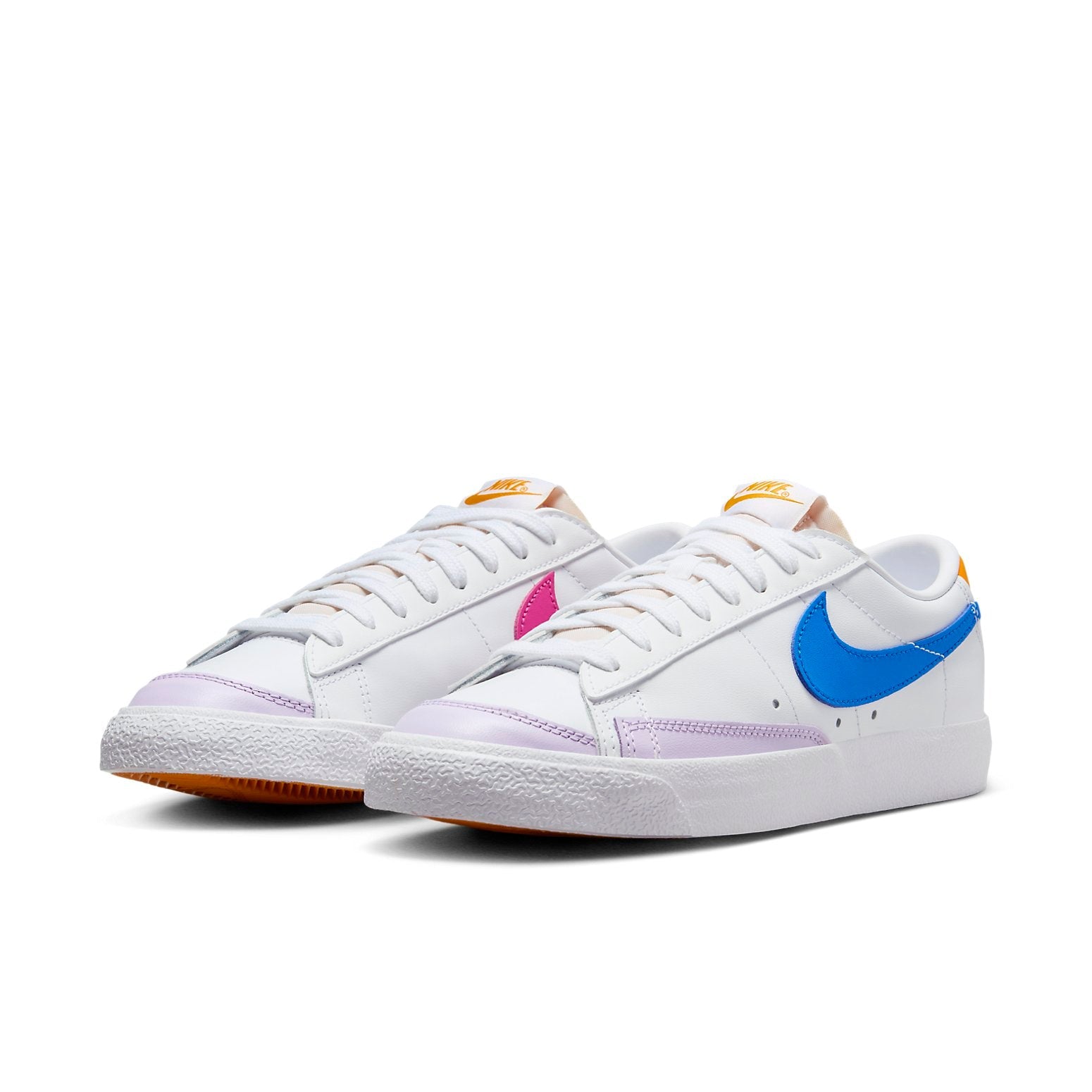 (WMNS) Nike Blazer Low '77 'White Alchemy Pink Sundial' HF5063-100