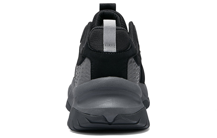 (WMNS) Skechers Moonhiker-Apogee Orbit 'Black' 177590-BBK