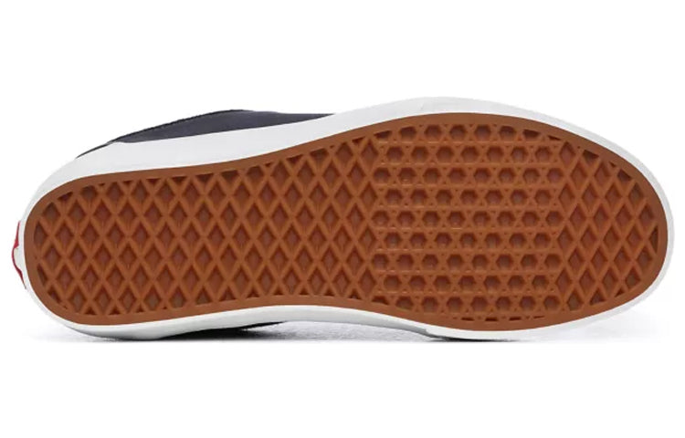 Vans Chukka Low Black/White VN0A38CG0QW