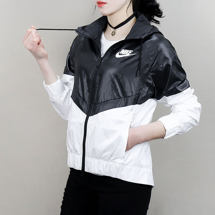 (WMNS) Nike Sportswear WindRunner Jackets 'Black White' 804948-010