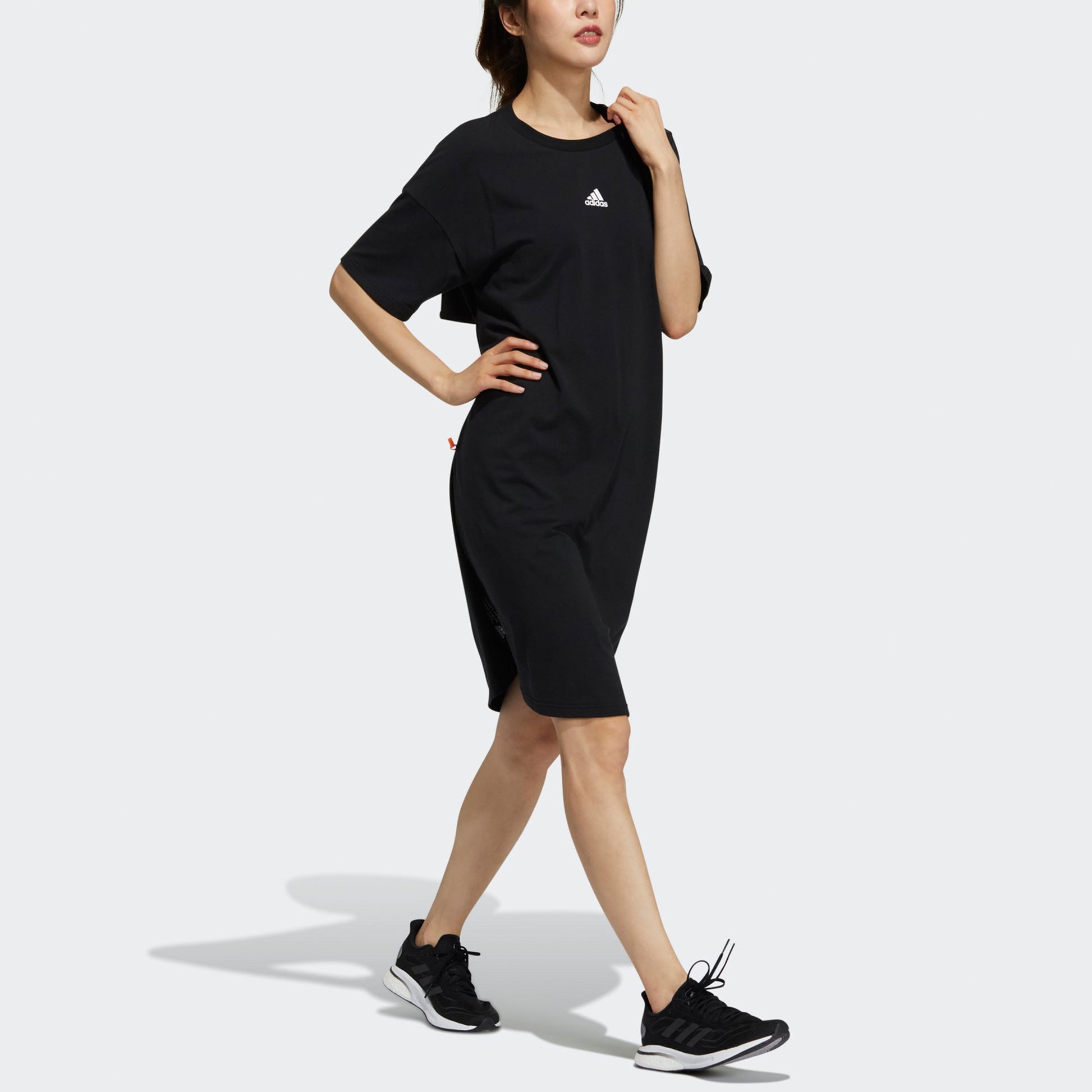 (WMNS) adidas Tech EX Dress Asia Sizing 'Black' GP0651