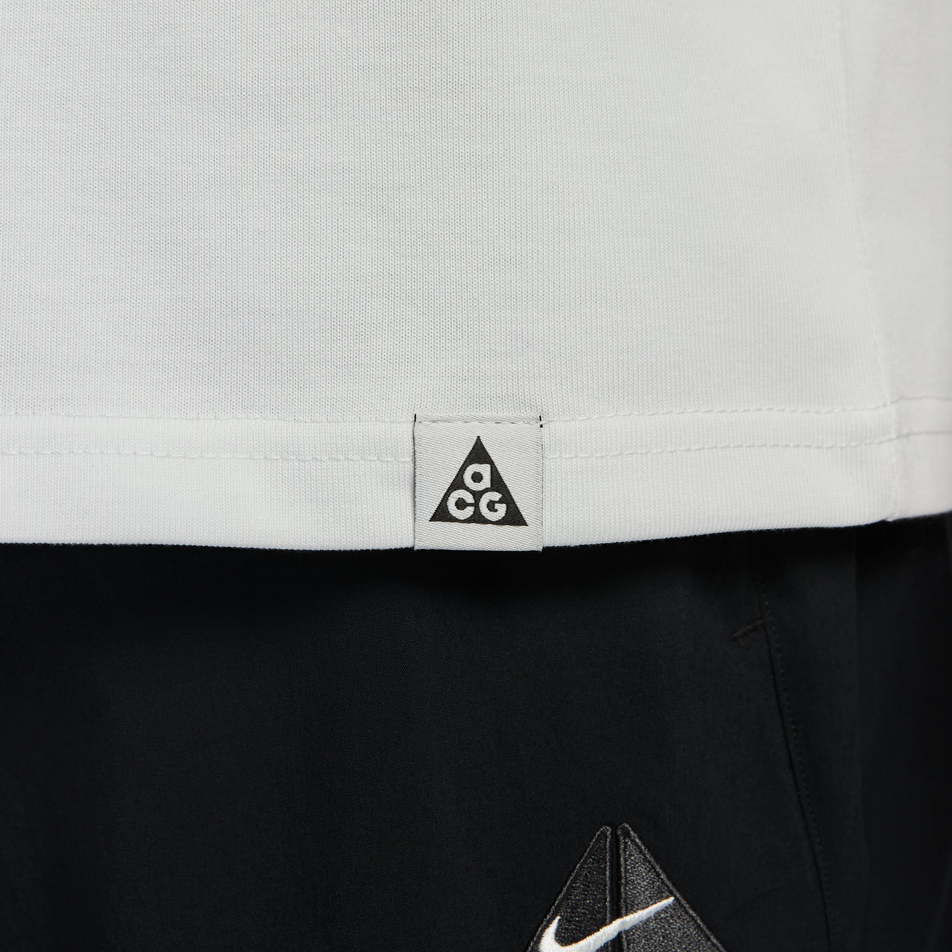 Nike ACG Dri-FIT T-shirt Asia Sizing 'Summit White' HJ0890-121