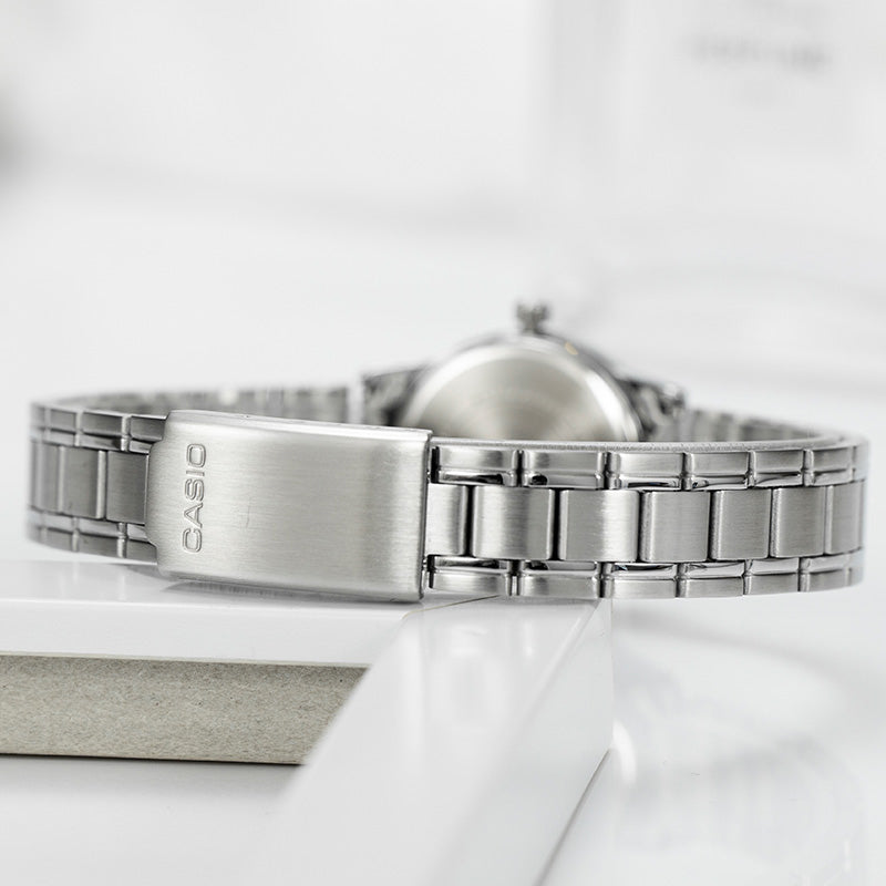 CASIO Waterproof Stainless Steel Strap Silver Analog LTP-V002D-7B3