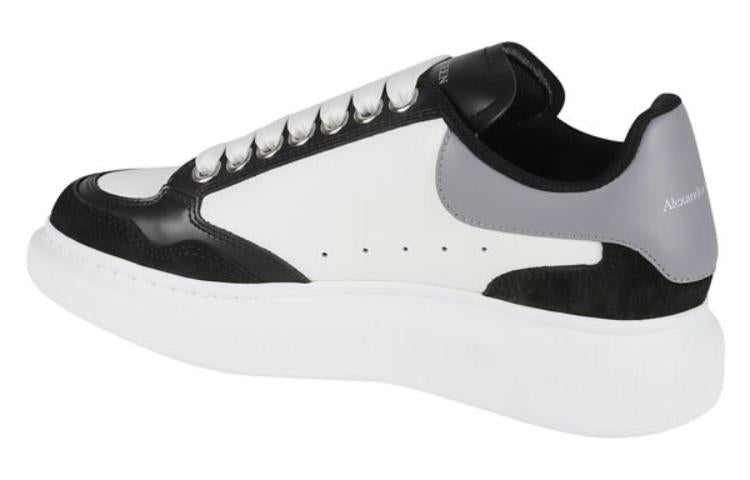 (WMNS) Alexander McQueen Larry Oversized Sensory Sneakers 'White Black Grey' 758982WIA5V1142