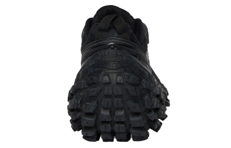 Balenciaga Defender 685613W2RA61000
