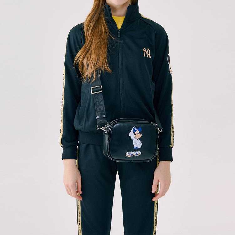 MLB Disney Mickey Crossover New York Yankees Stand Collar Jacket Unisex Black 31TRK2031-50L
