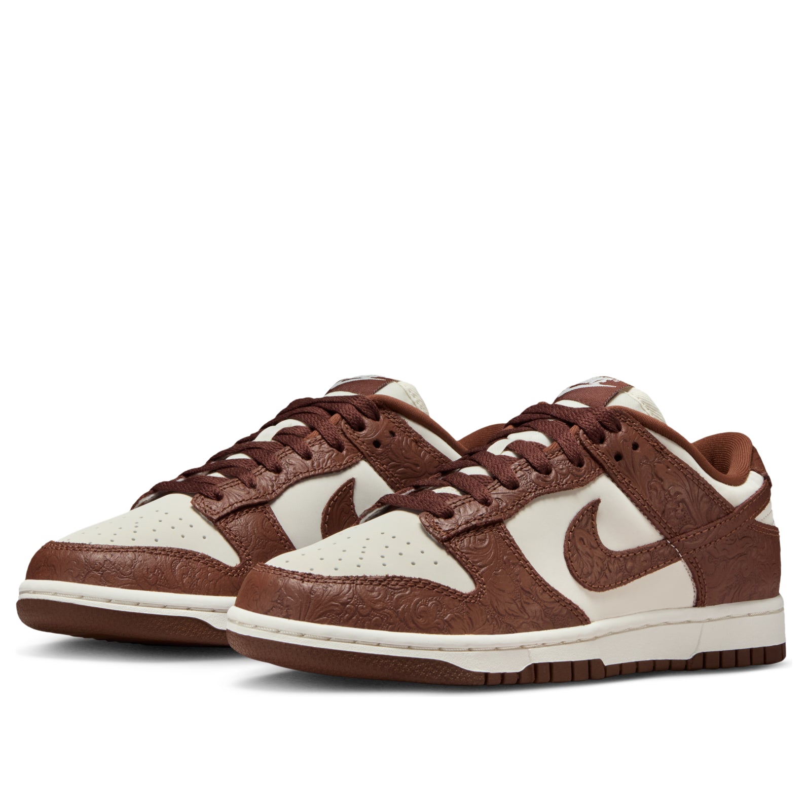 (WMNS) Nike Dunk Low 'Embossed Baroque Sail Fauna Brown' IF3944-100