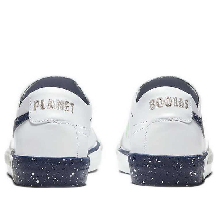 (WMNS) Nike Blazer Low 'Planet of Hoops' CW2619-141