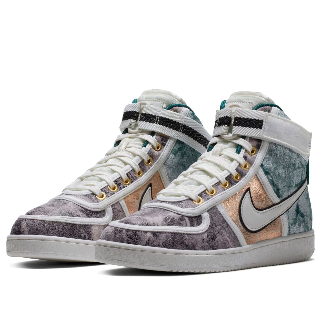 (WMNS) Nike Vandal Hi LX Sneakers AQ1269-100