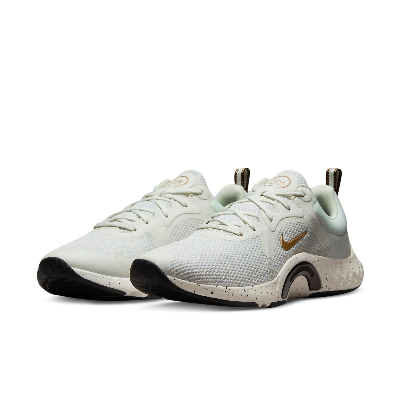 (WMNS) Nike Renew In-Season TR 11 Premium Wide 'Sail' DN9695-100