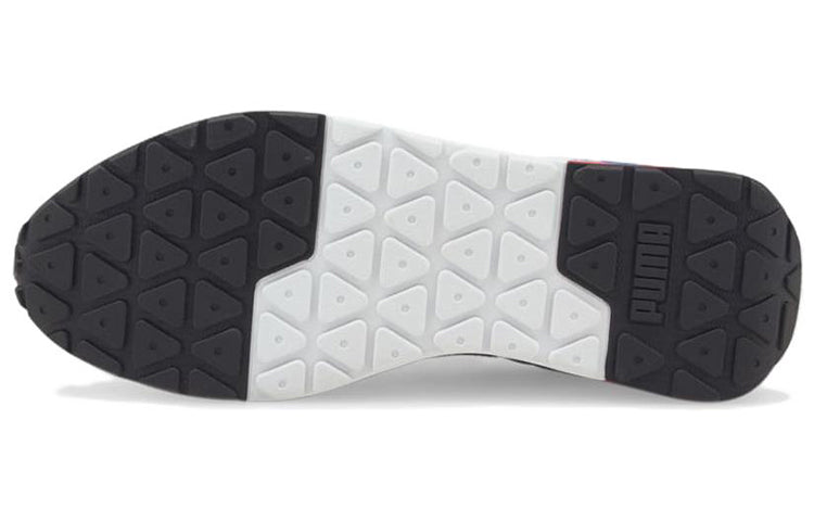 PUMA R22 Sport Trainers 'Black White' 383057-03