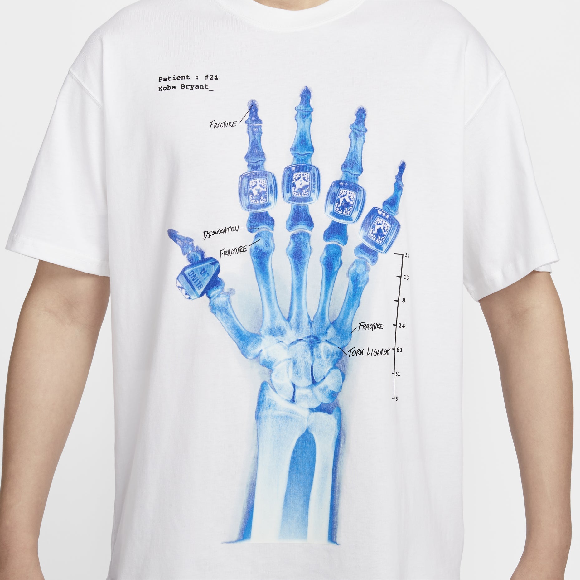 Nike Kobe T-shirt Asia Sizing 'X-Ray White' HV6695-100
