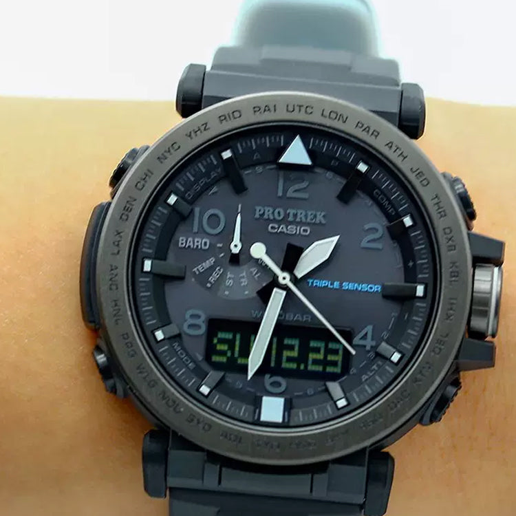 CASIO Waterproof Sports Solar Powered Quartz Shockproof Mens Black Analog/Digital Combo PRG-650Y-1