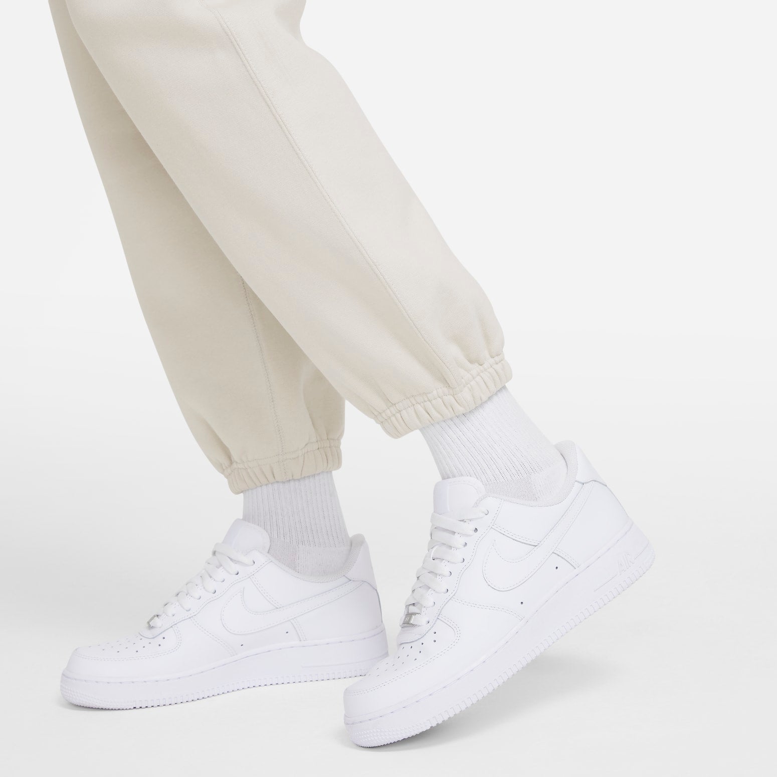 (WMNS) Nike Solo Swoosh Sweatpants 'Light Bone White' CW5565-072