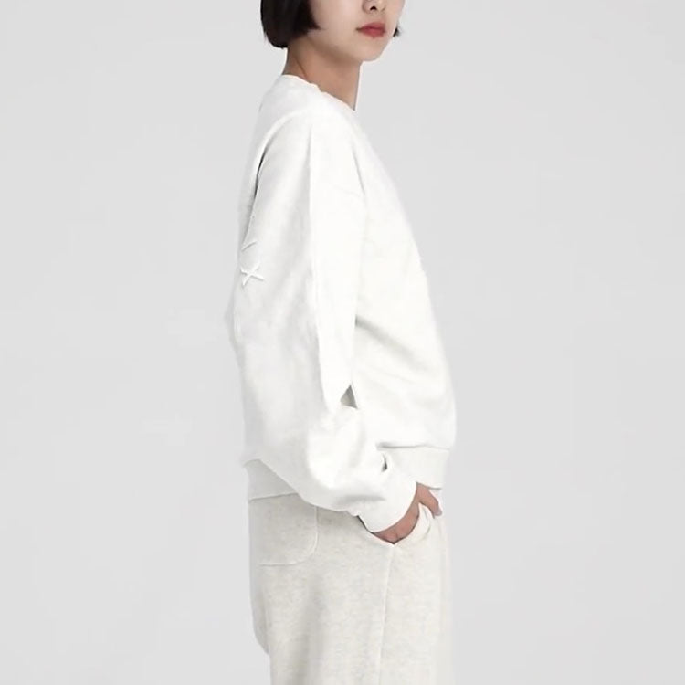 (WMNS) New Balance Logo Sweatshirt Asia Sizing 'White Grey' 5CC39752-OA