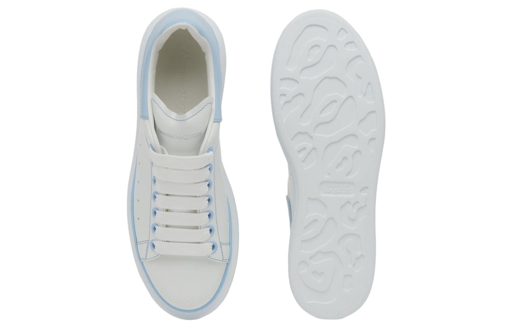 (WMNS) Alexander McQueen Oversized Sneakers 'Baby Blue White' 718139WIEEP9412
