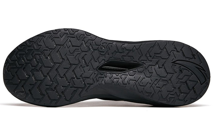 ANTA Chuang 2.0 Lace-up Running Shoes 'Black Gold' 112215586-6