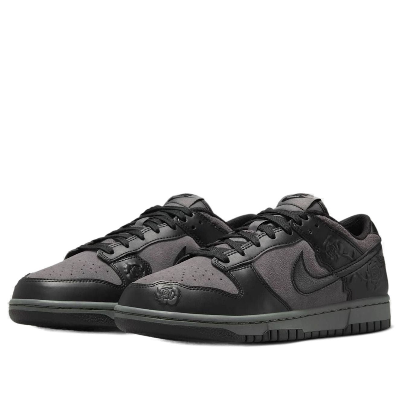 (WMNS) Nike Dunk Low 'Black Roses' HF1986-001